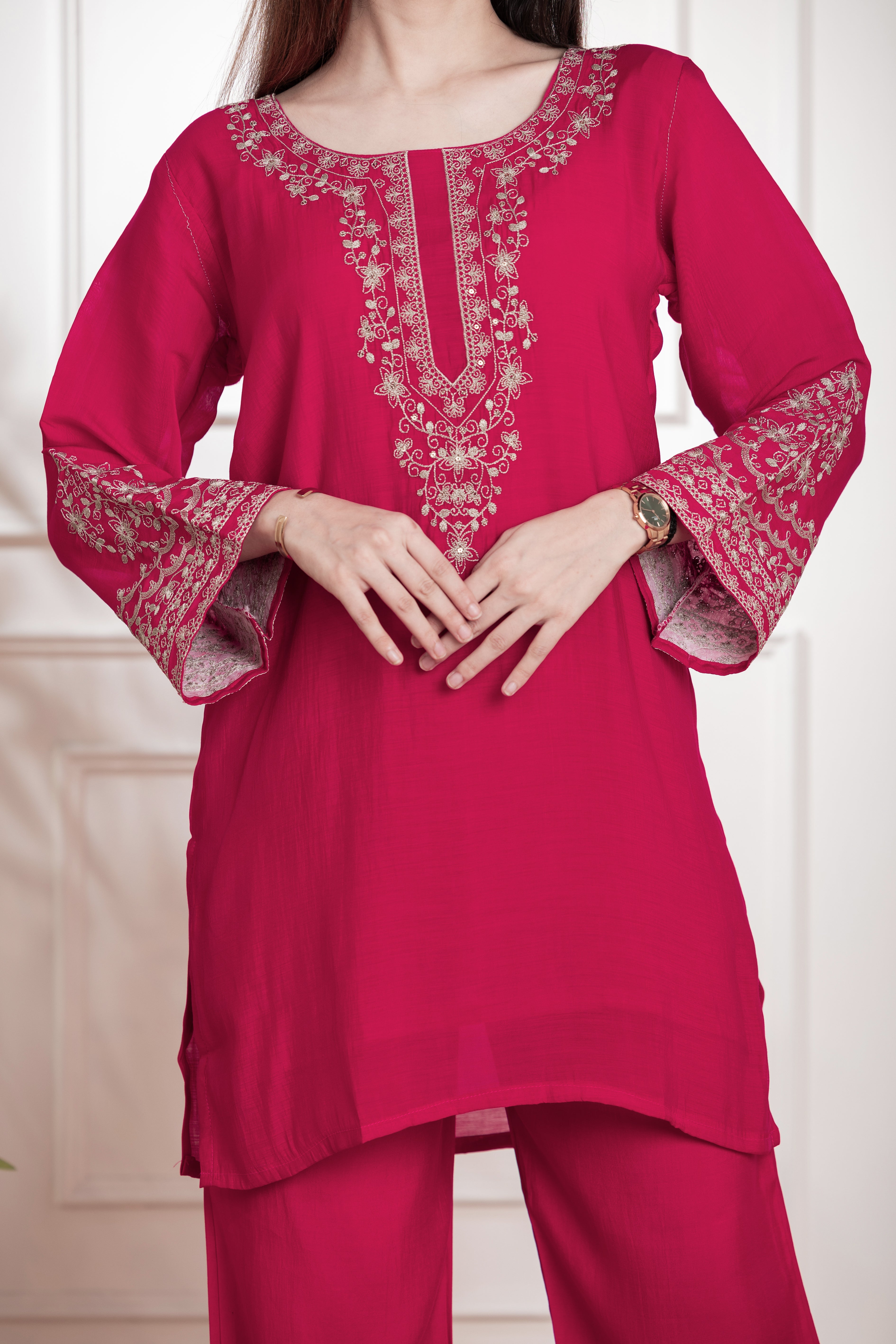 Yasmin – Rani Pink Mal Chanderi Embroidered