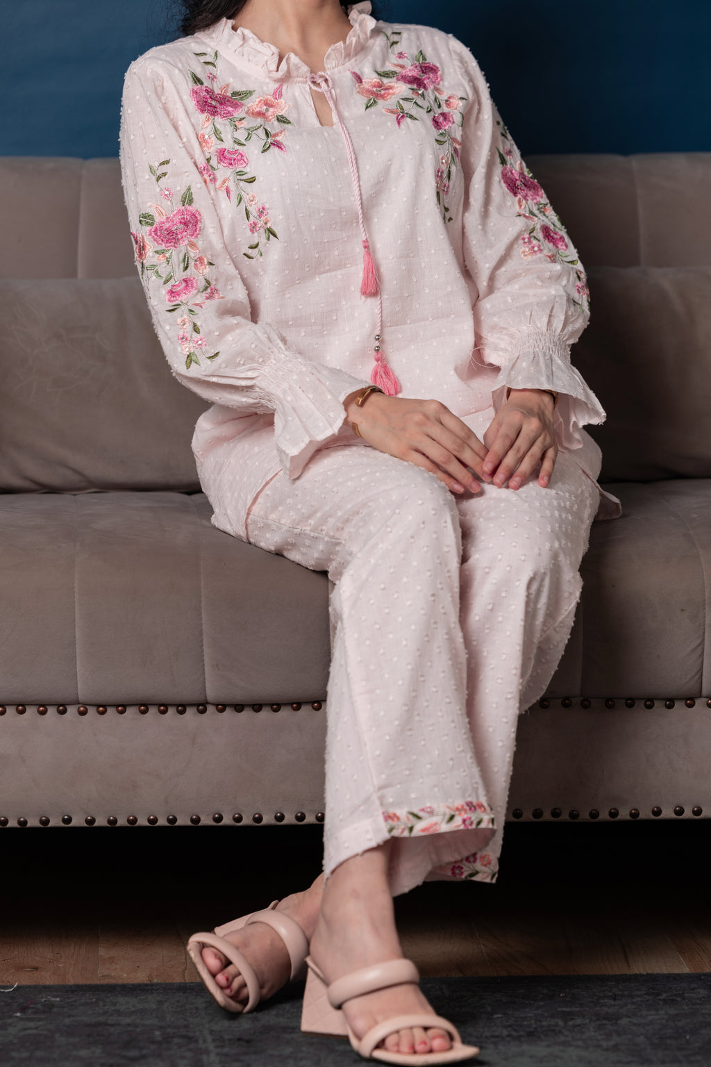 Inaaya – Blush Mal Cotton Embroidered