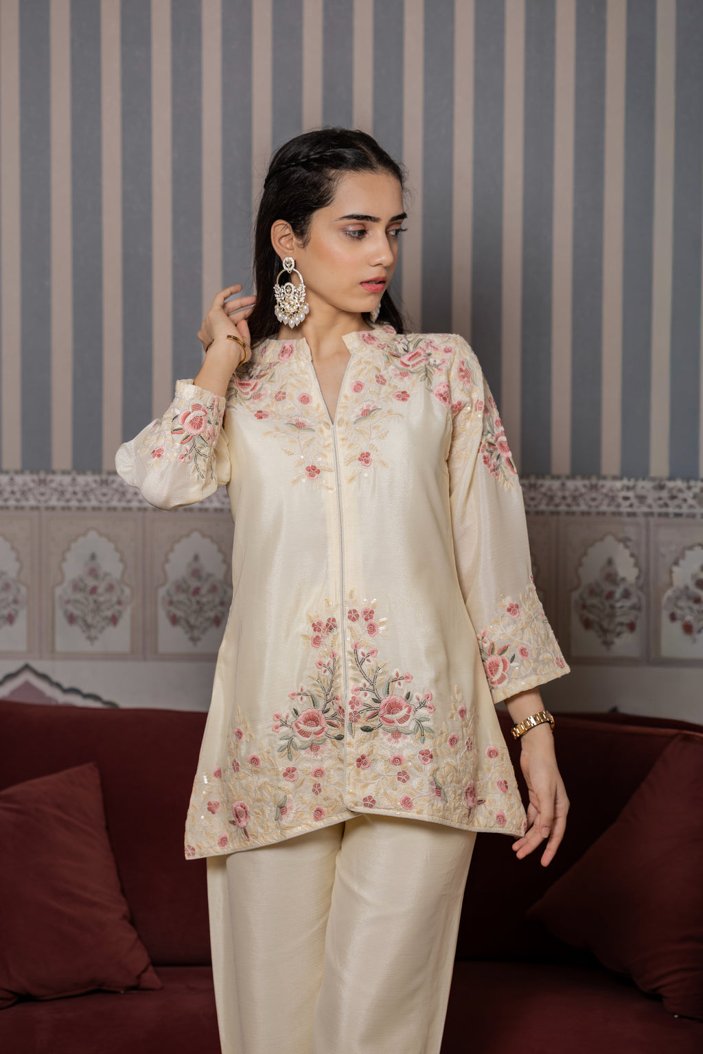 Saher – Cream Chinnon Silk Embroidered