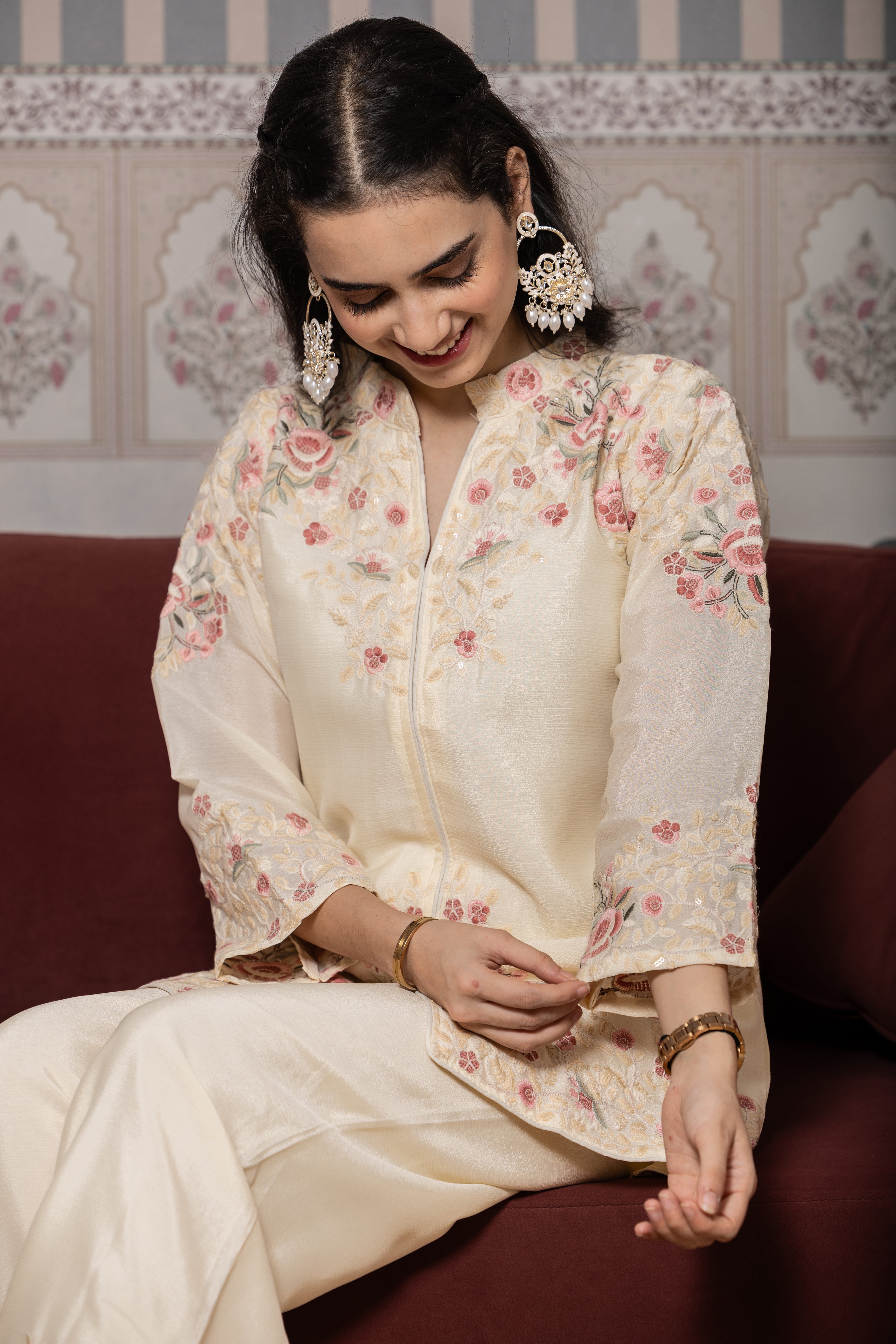 Saher – Cream Chinnon Silk Embroidered