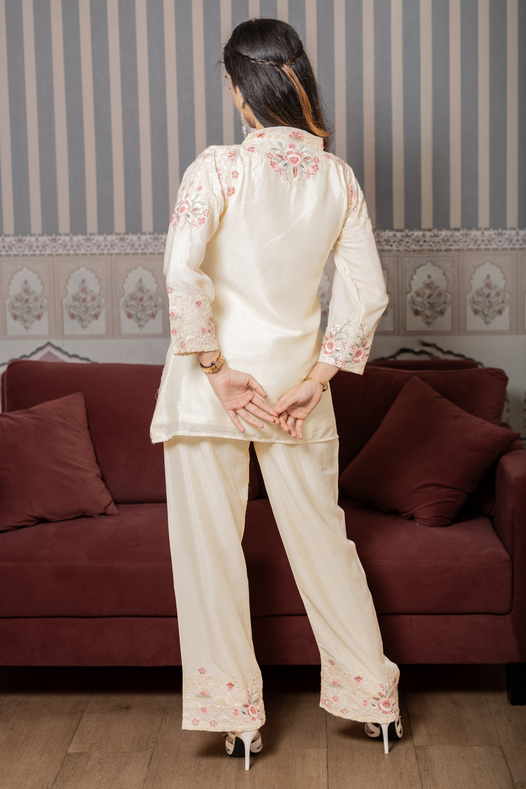 Saher – Cream Chinnon Silk Embroidered