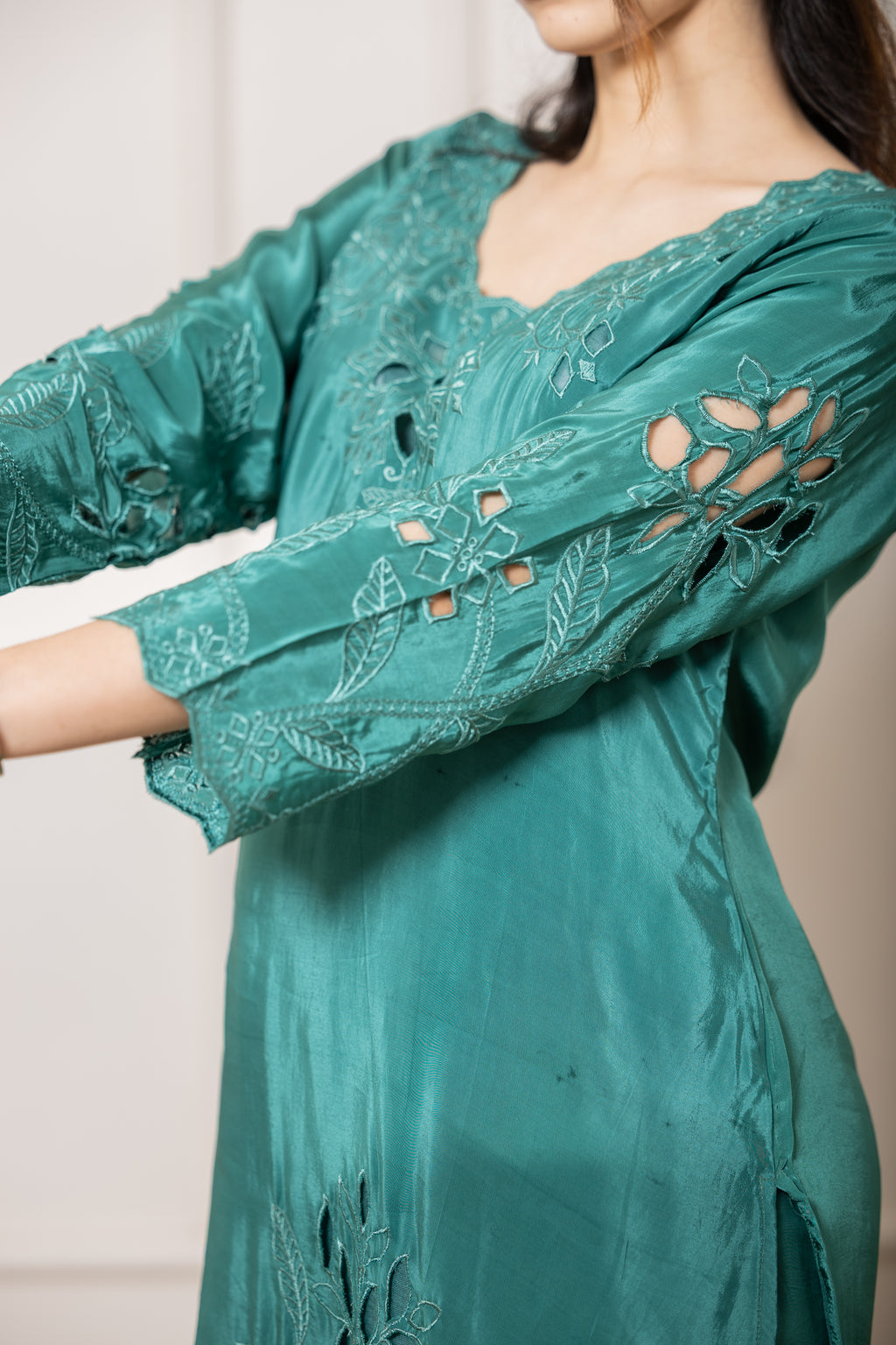 Husna – Emerald Natural Silk Cutwork