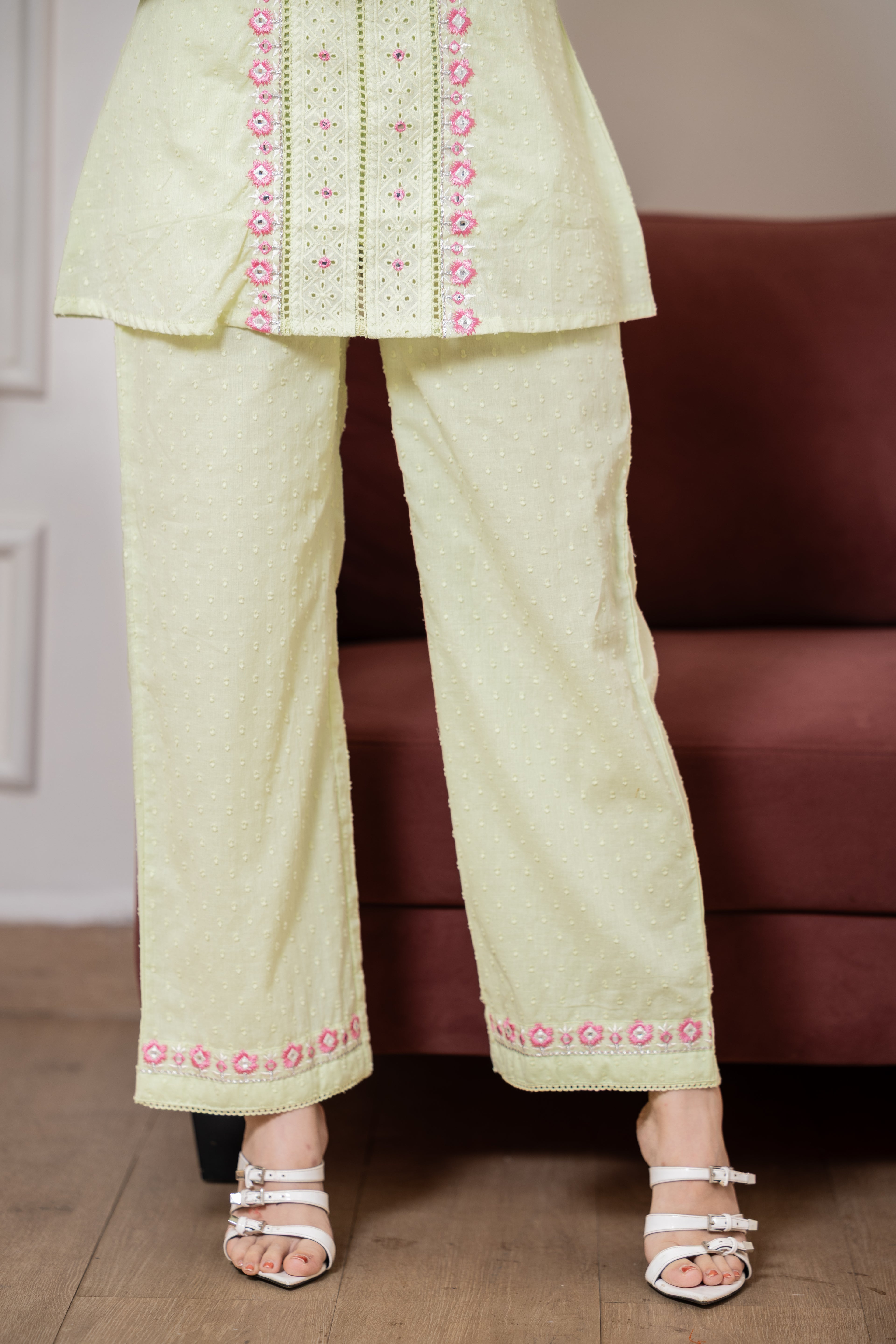 Adara – Pista Mal Cotton Short Kurta