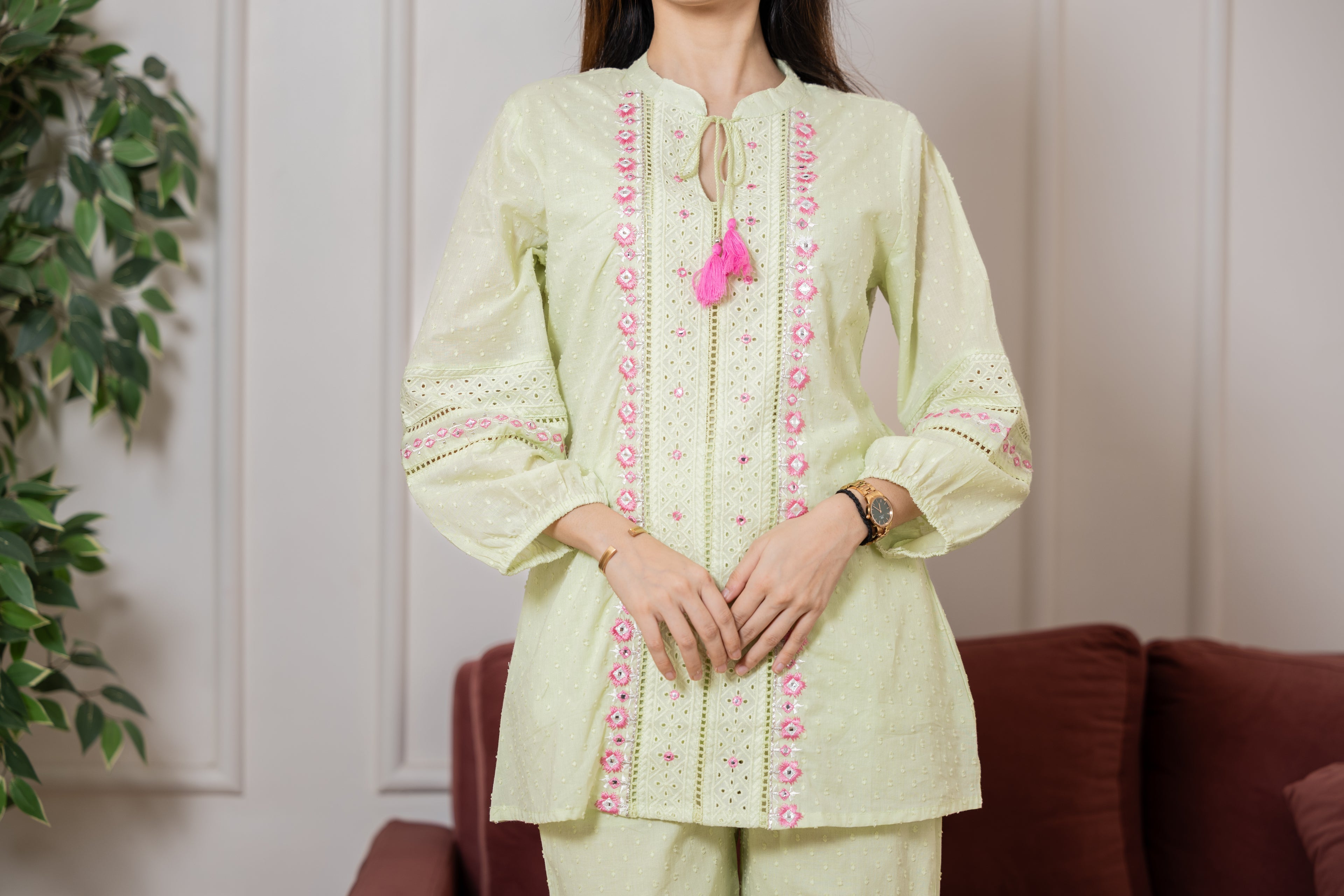 Adara – Pista Mal Cotton Short Kurta